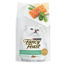 Fancy Feast Ocean Fish & Salmon Dry Cat Food