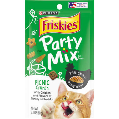 FRISKIES Party Mix Picnic Crunch Cat Treats